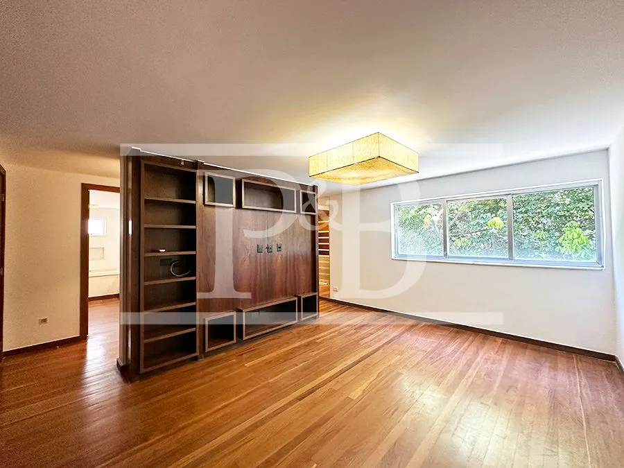 Penthouse with 4 bedrooms and 539 m² with floor-to-ceiling windows — photo 24