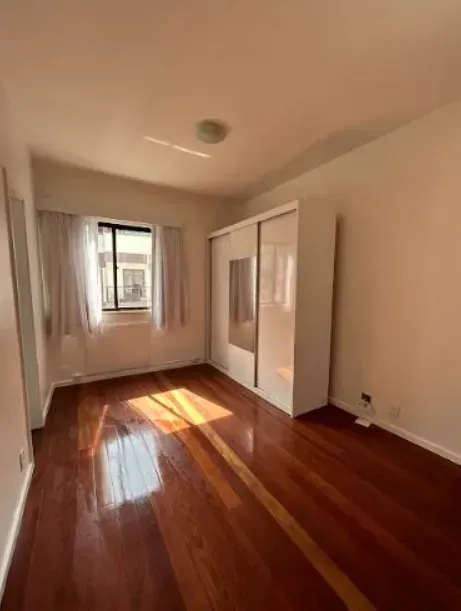 83 m² apartment with 2 bedrooms and 2 bathrooms — photo 4