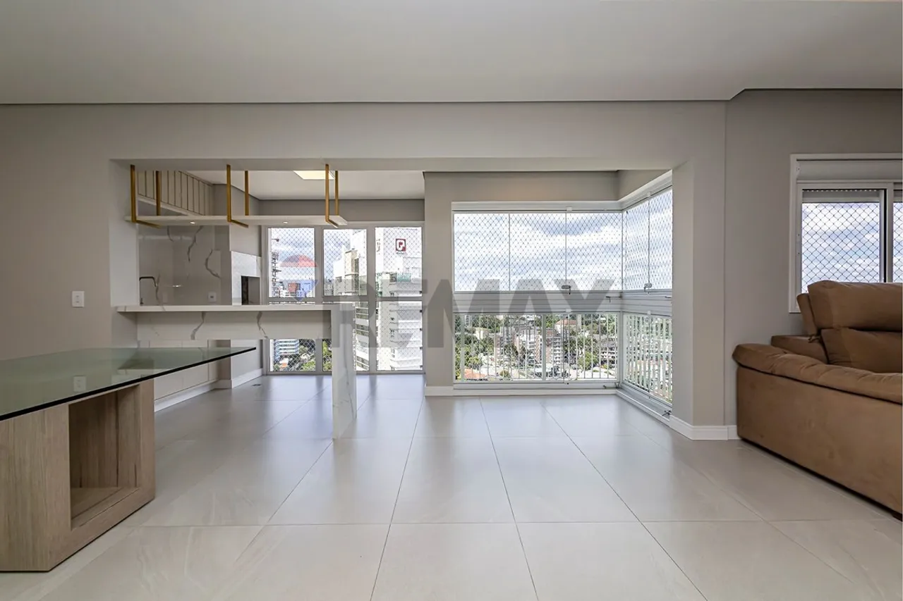 113 m² furnished apartment with 2 bedrooms and open-plan kitchen — photo 8