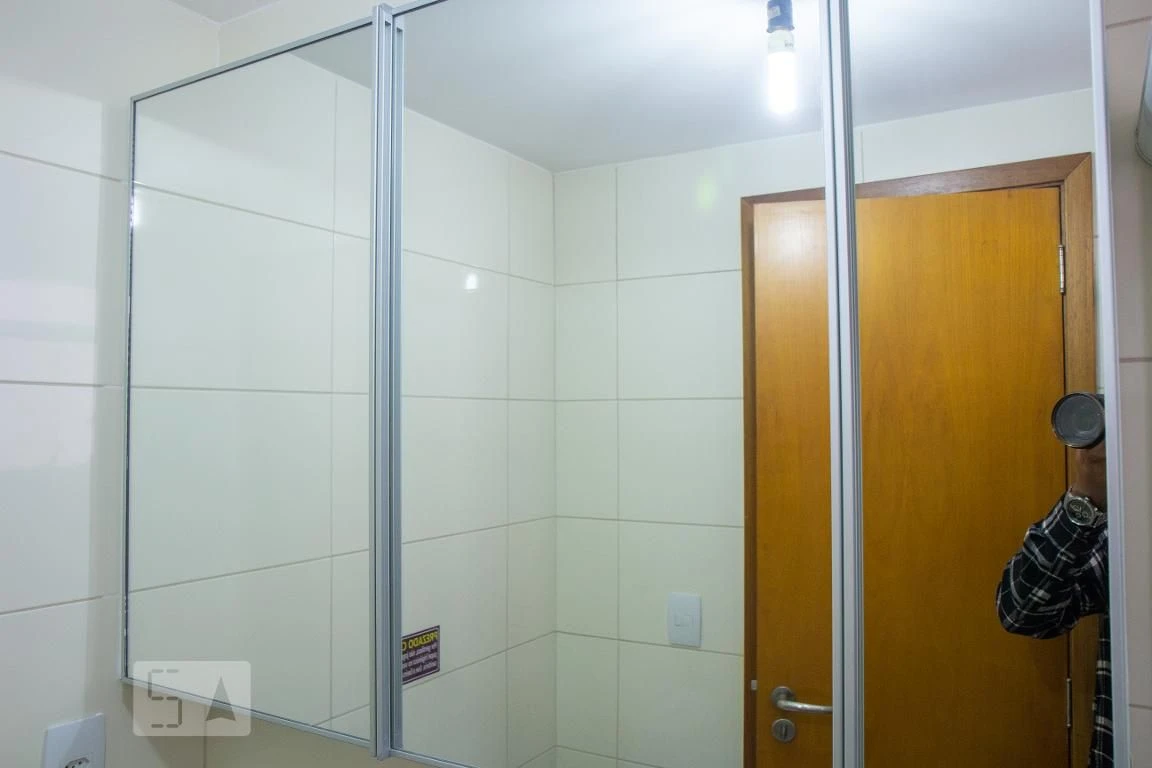 Apartment with 2 bedrooms and a balcony, 1 en-suite — photo 22