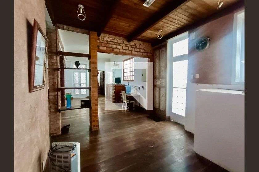 Unfurnished house with 2 bedrooms and private garden — photo 16
