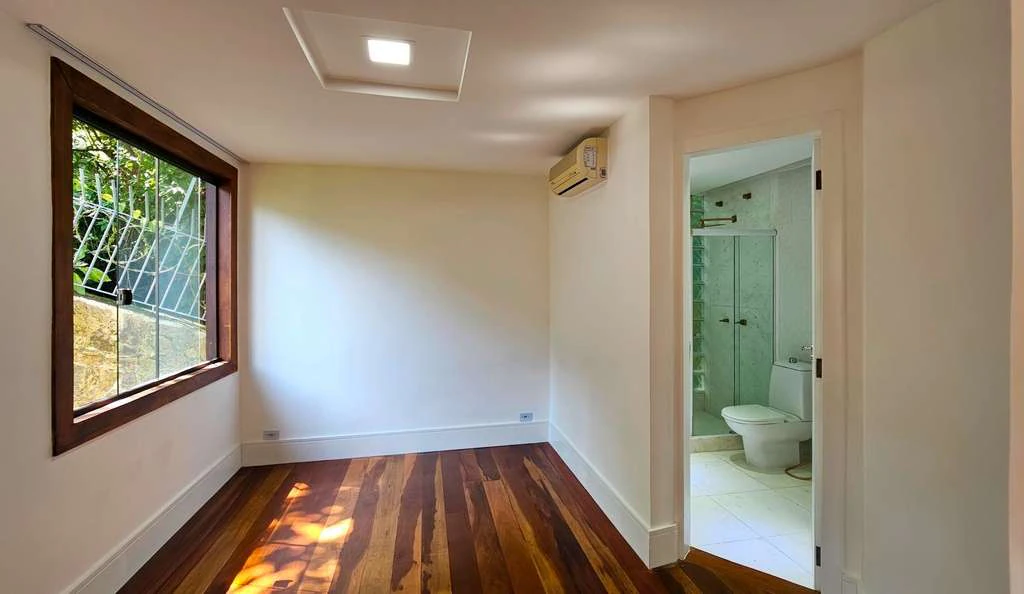 Condo house with 5 bedrooms and a gas kitchen — photo 20