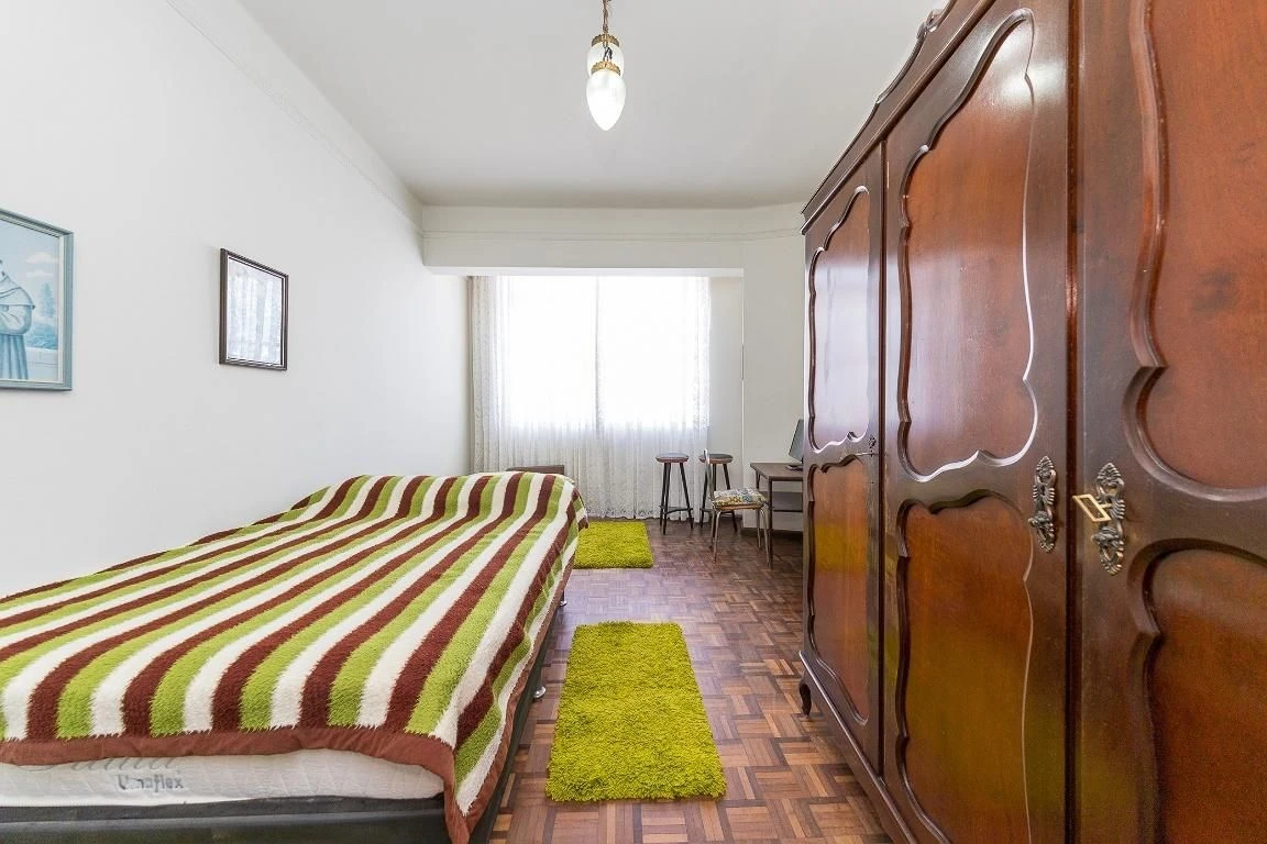 Furnished apartment, 97 m², with a bathtub — photo 13