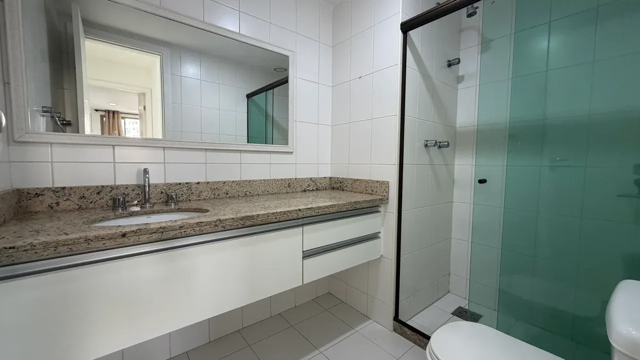 157 m² apartment with 4 bedrooms, 3 baths, balcony — photo 28