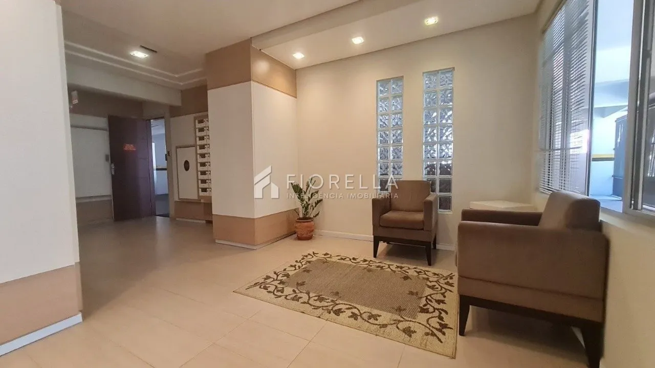 113 m² apartment with a home office and a water view — photo 9