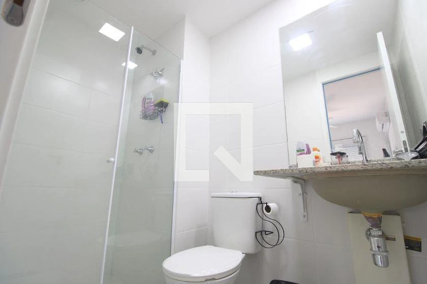 65 m² furnished apartment with balcony and 2 bedrooms — photo 33