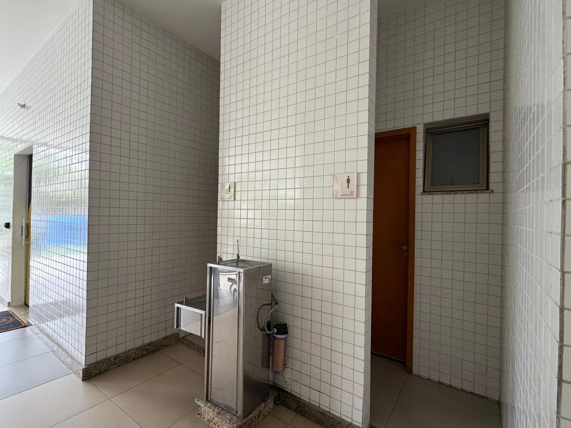 Furnished apartment, 112 m², with a glass-enclosed balcony — photo 62