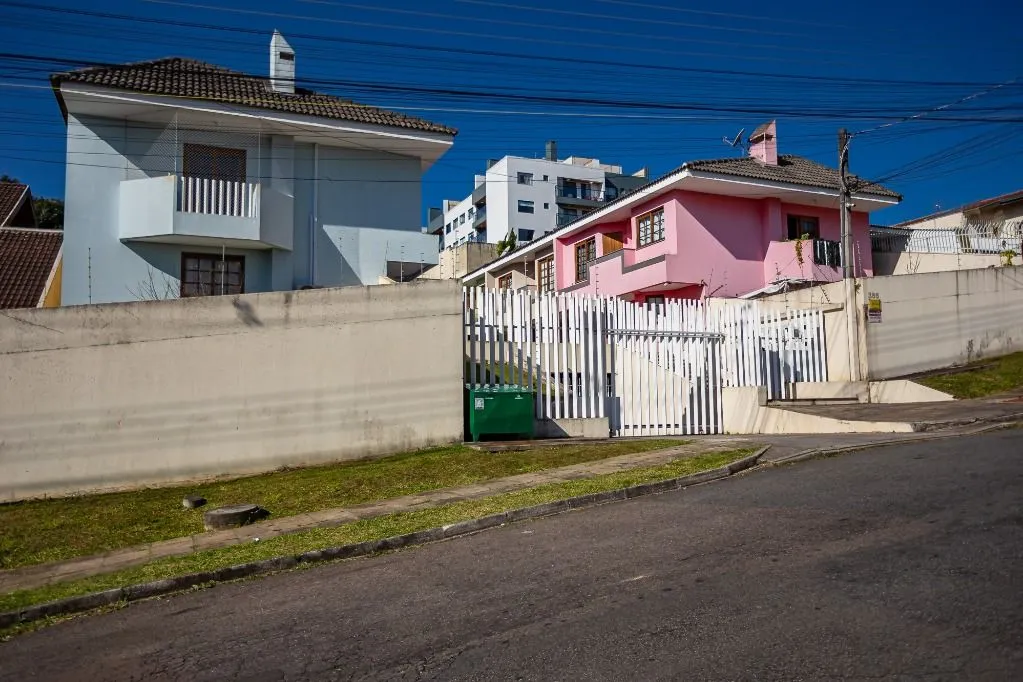 3 quartos e banheira: casa de 189 m² — photo 61