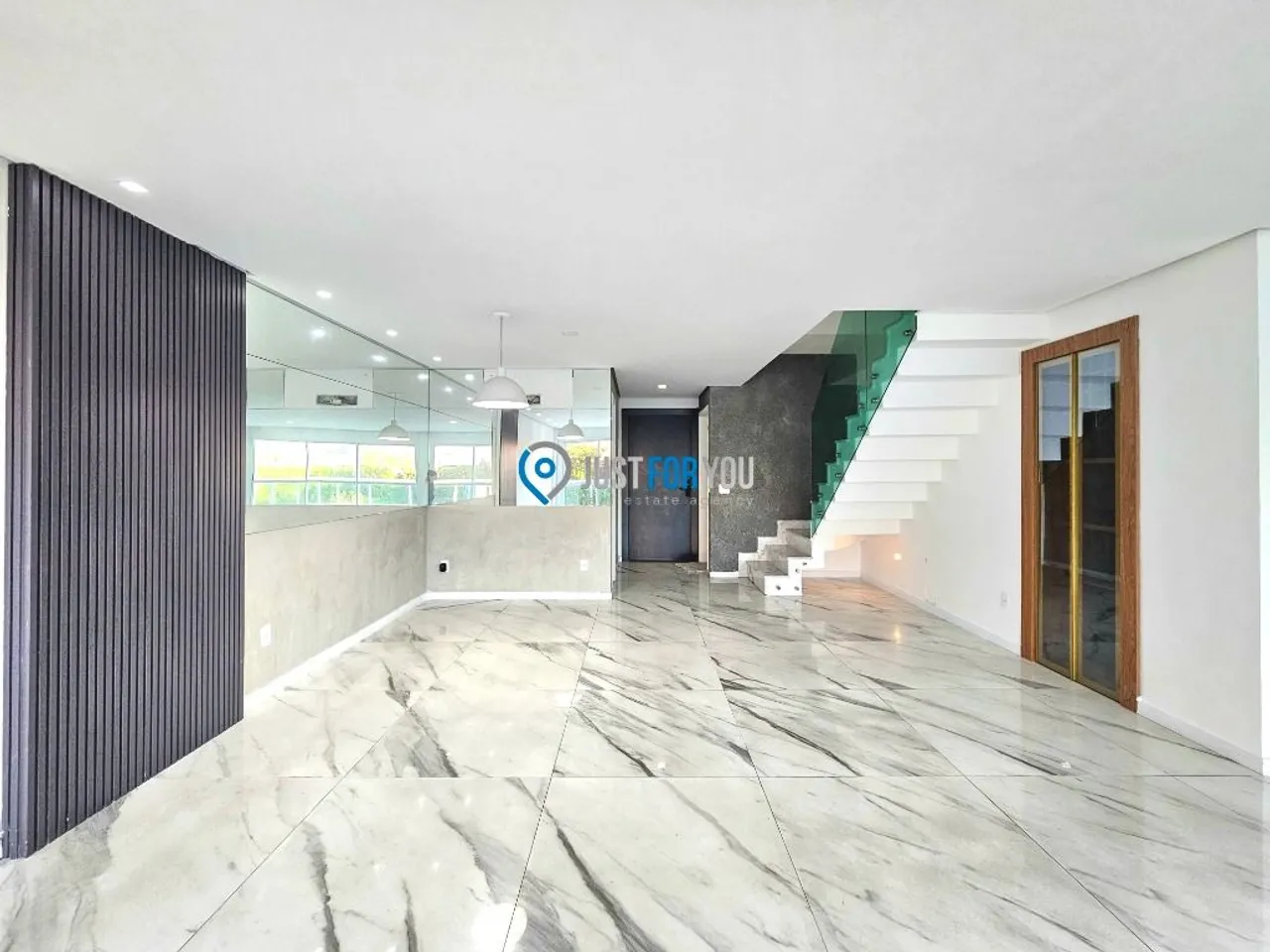 Cobertura com 3 dormitórios e 180 m², 5 banheiros — photo 16