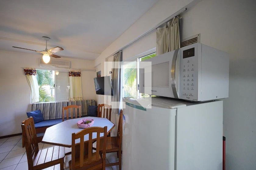 Furnished 2-bedroom apartment with an open gas kitchen — photo 8