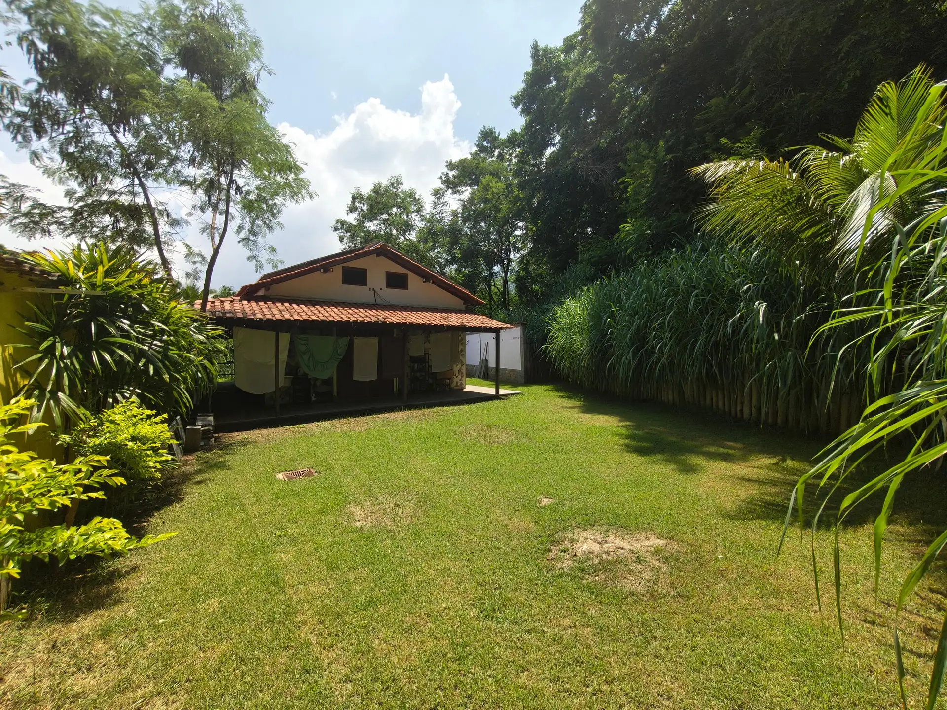 Casa mobiliada com 3 quartos e varanda, com 6 vagas — photo 7