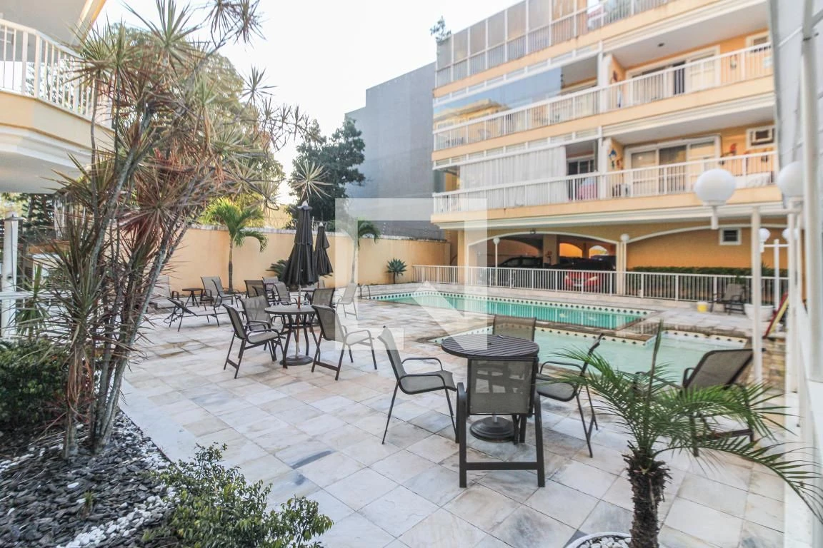 Apartamento mobiliado com 2 quartos e 3 banheiros — photo 51