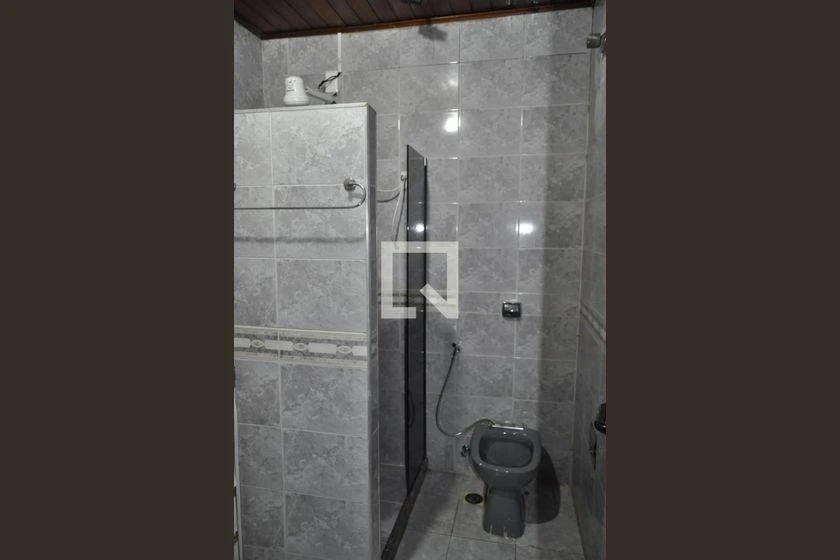 5-bedroom house with 450 m² and a private-use pool — photo 33
