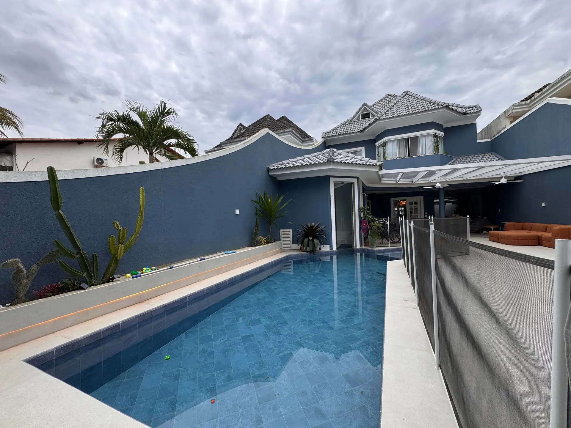 Furnished house, 550 m², with a bathtub — photo 21