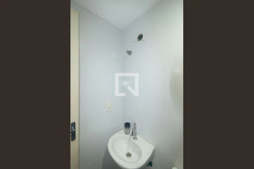 Apartamento mobiliado de 2 quartos com máquina de lavar — photo 3