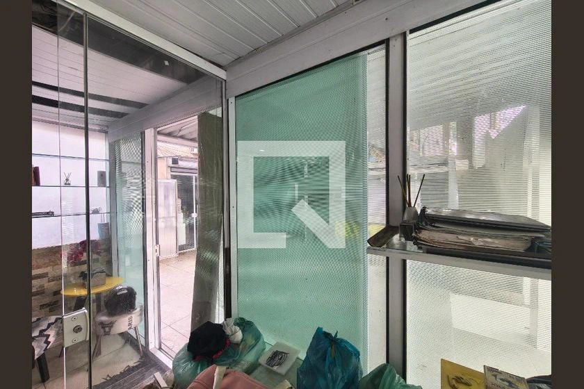 Casa com 2 quartos, 1 banheiro e cozinha fechada a gás — photo 30