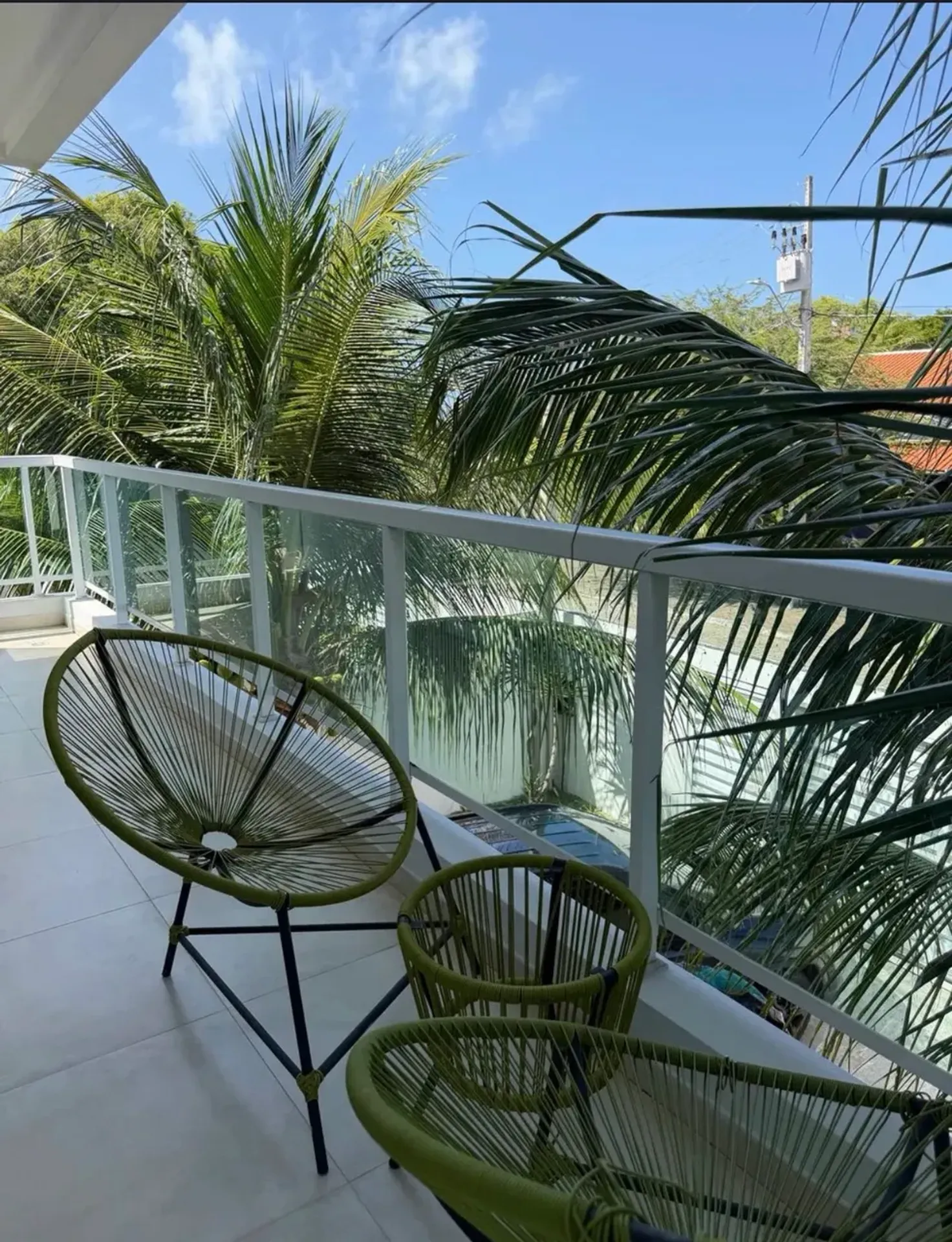 Furnished 3-bedroom house with private garden and parking — photo 10