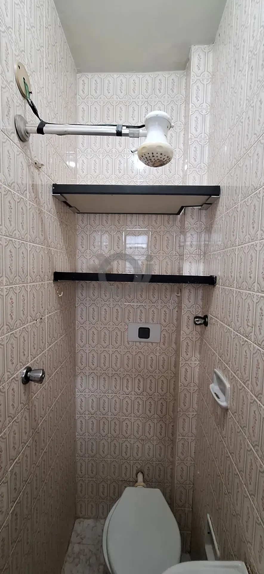 Walk-in closet in a 2-bedroom apartment, 73 m² — photo 16