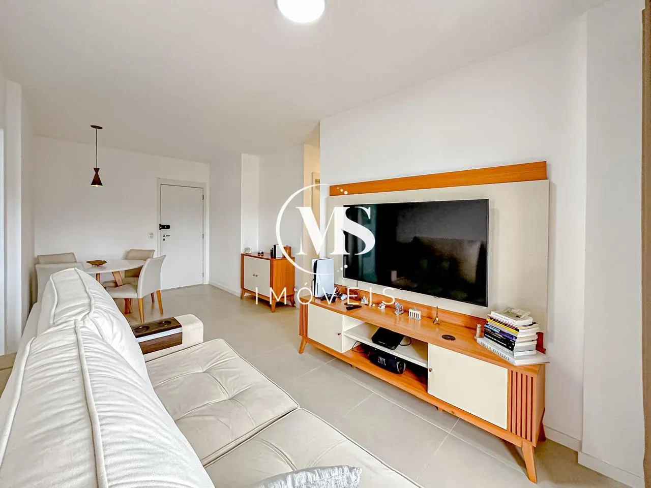 Furnished apartment, 66 m², with a washing machine
