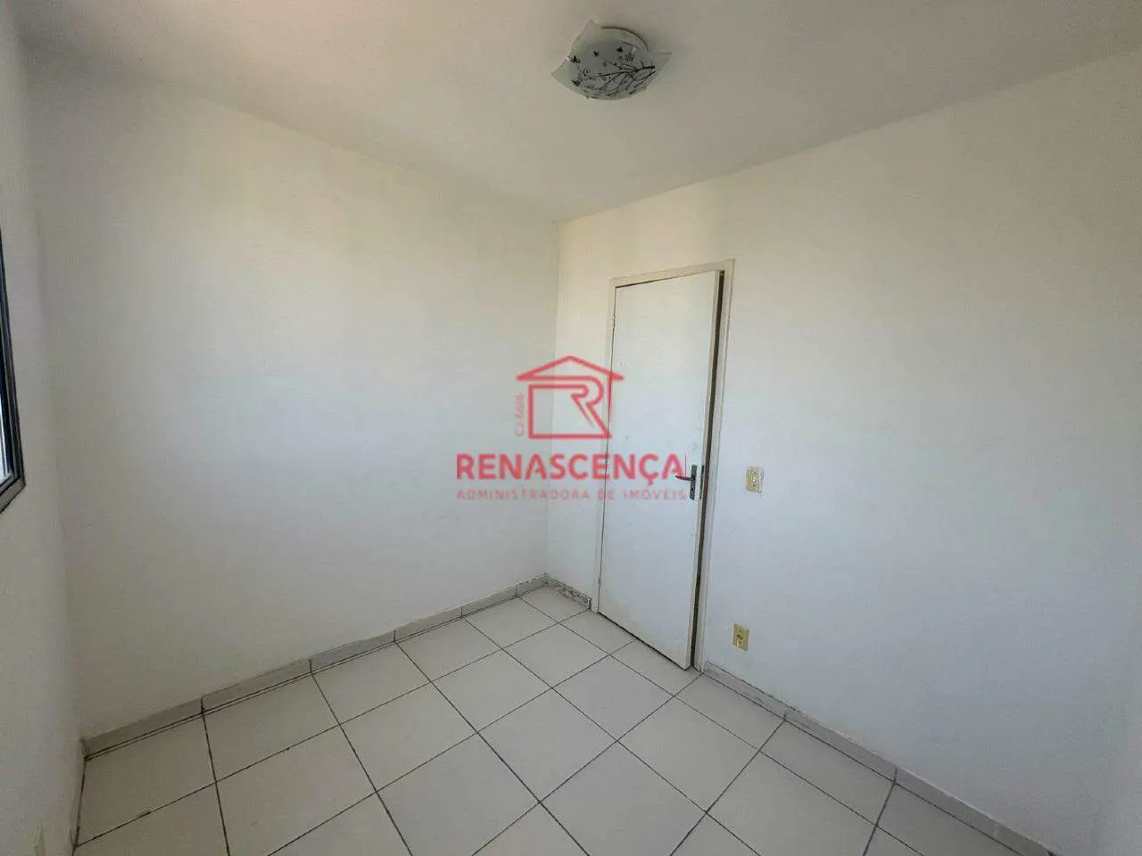 Unfurnished apartment with 2 bedrooms and pool — photo 5
