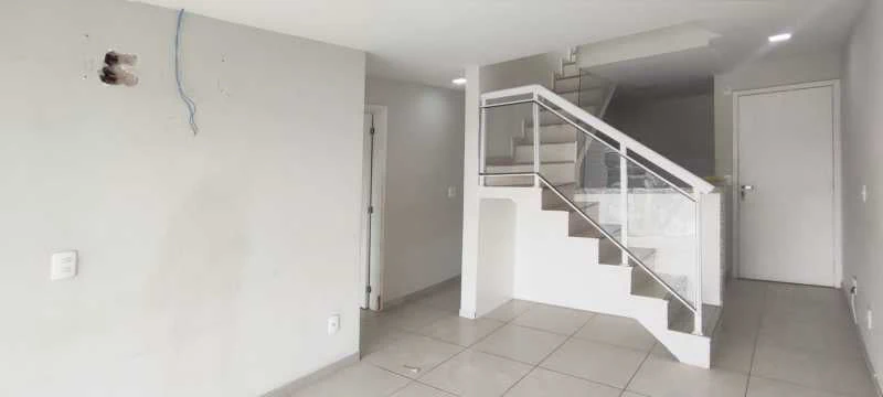Duplex top-floor home with 3 bedrooms and 1 suite — photo 19