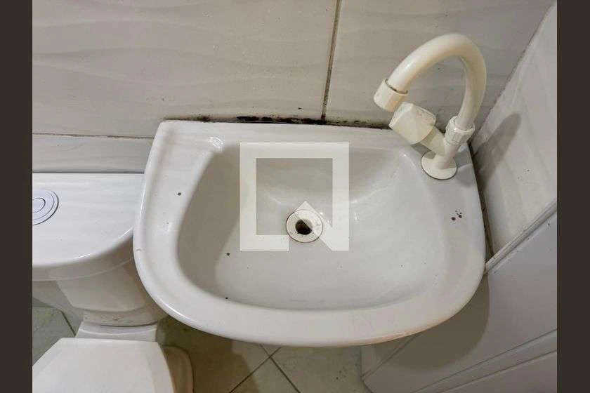 Casa para aluguel sem vaga, 1 quarto e 28 m² — photo 17