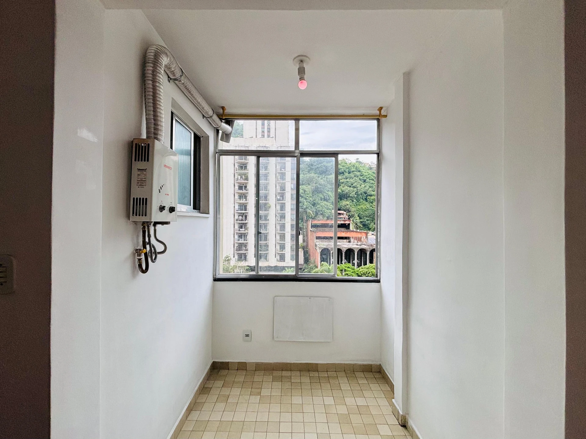 Departamento de 1 dormitorio con vista a la montaña — photo 2