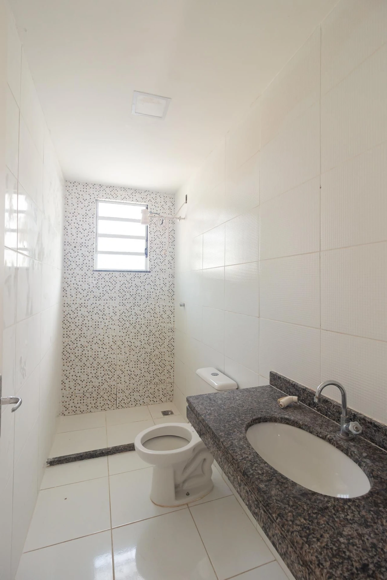 2-bedroom house with a garden — photo 16