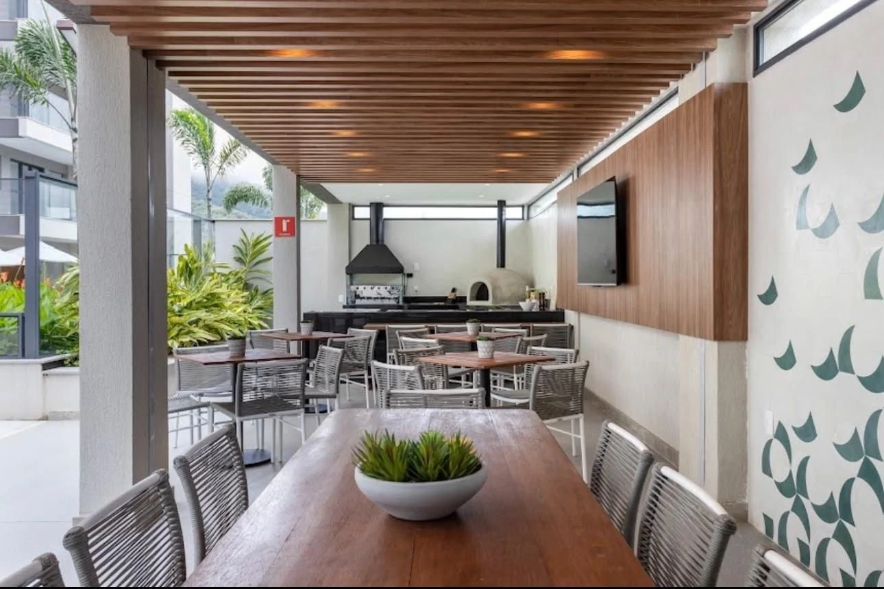 Apartamento mobiliado com varanda e 3 quartos — photo 17