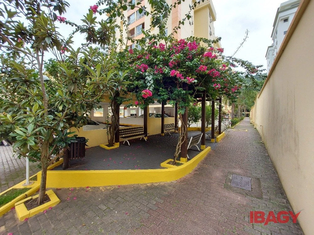 Apartment, 48 m², with a private BBQ — photo 7
