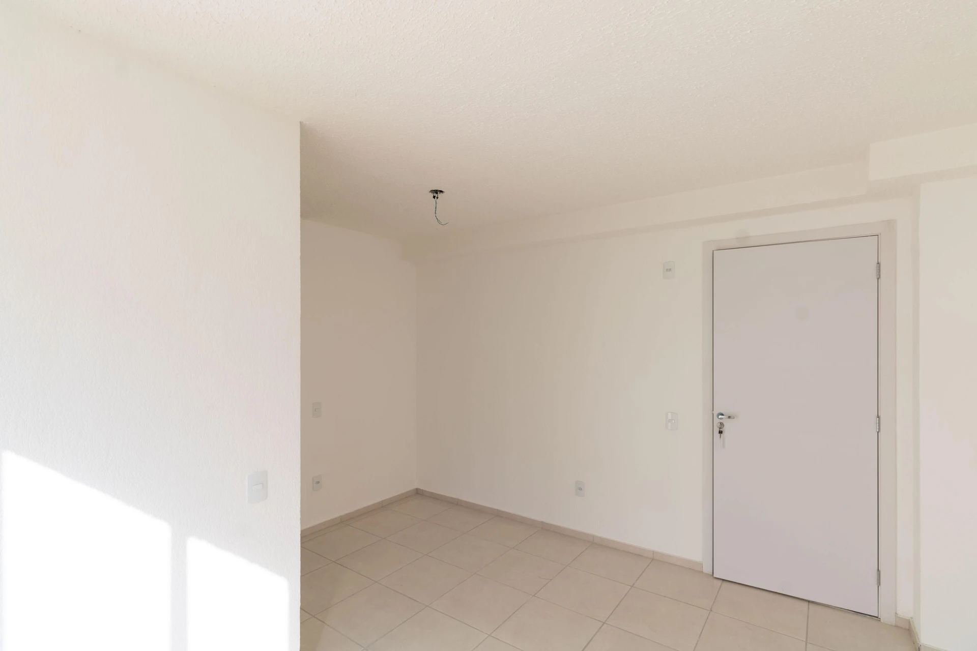 Apartamento de 2 quartos em condomínio com academia — photo 29