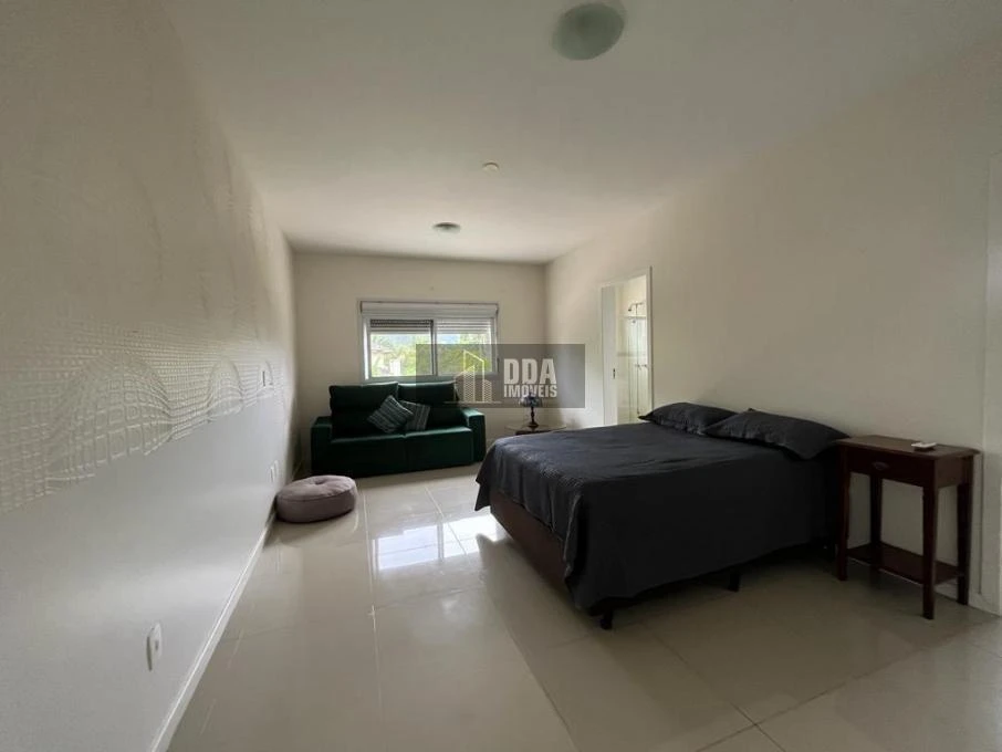 3-bedroom house, all with their own bathrooms, 260 m² — photo 7