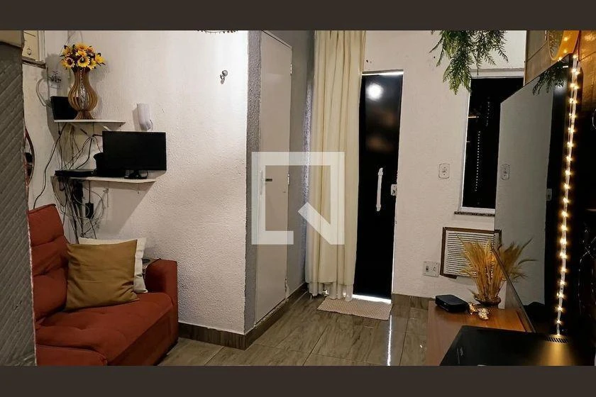 Casa amueblada con rincón de trabajo y 3 dormitorios — photo 7