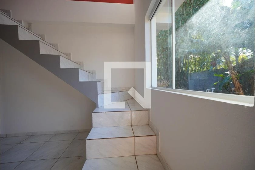 2-bedroom house with open-plan kitchen — photo 3