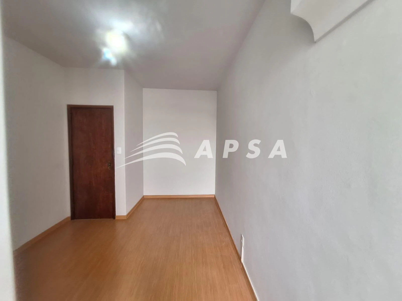 75 m² apartment with 2 bedrooms and a balcony — photo 12