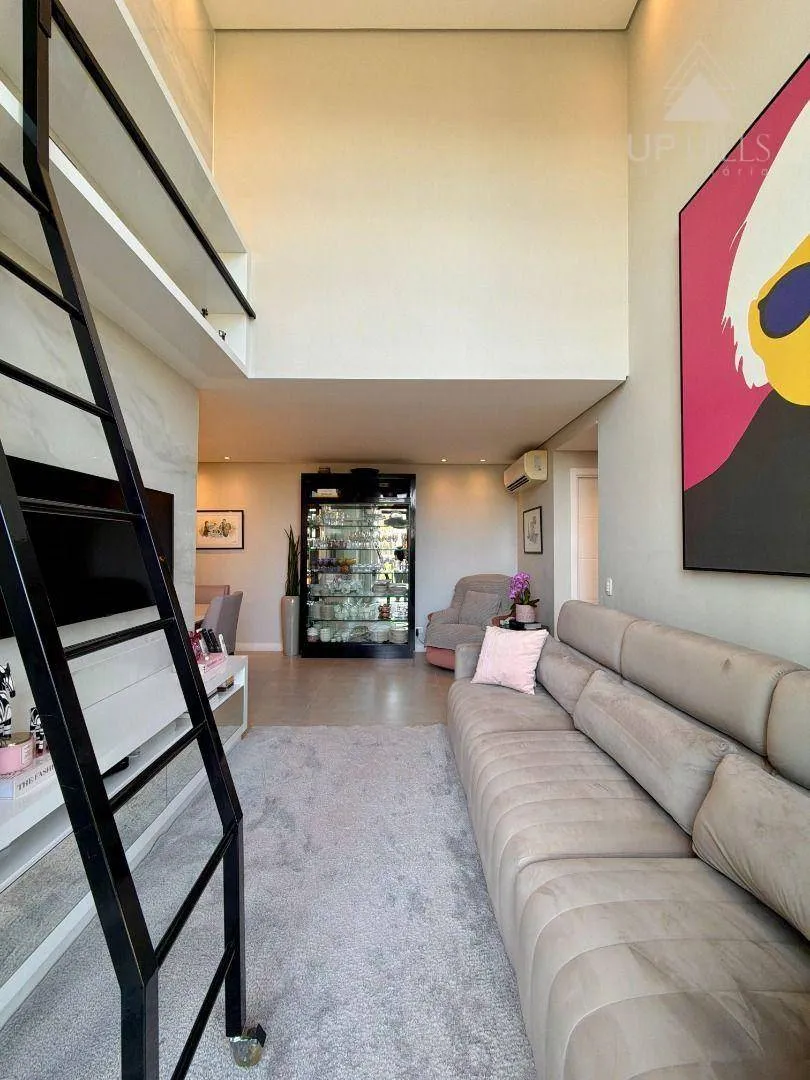 Apartment on the 4th floor with floor-to-ceiling windows — photo 48