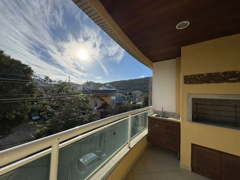 Furnished apartment, 124 m², with floor-to-ceiling windows