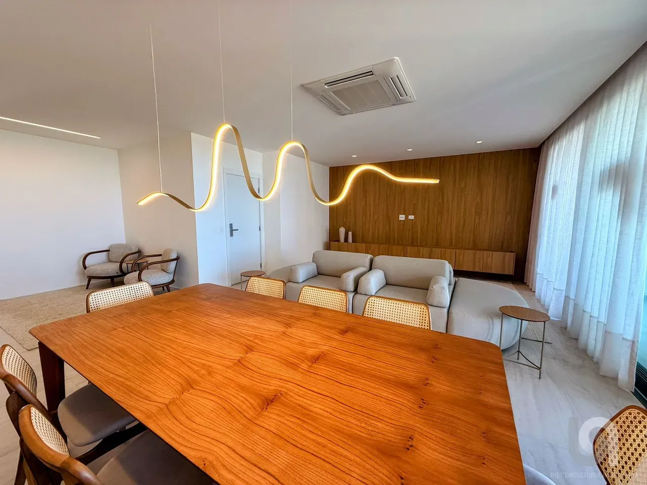 Квартира з 4 спальнями, 5 ванними і кухнею відкритого планування — photo 37