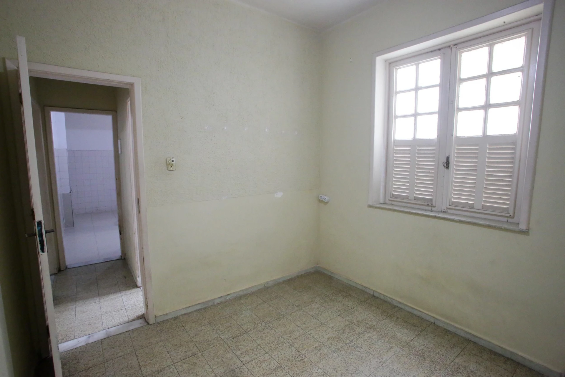 2-bedroom apartment with 2 bathrooms and no parking — photo 20