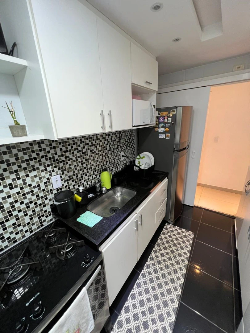 3-bedroom apartment with 3 en-suite baths and 4 total — photo 5