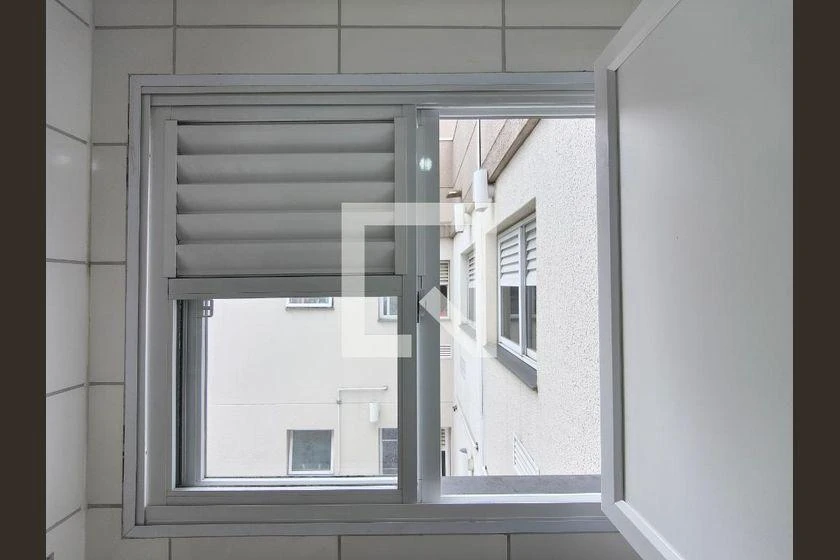 2-bedroom rental apartment with balcony and 45 m² — photo 31