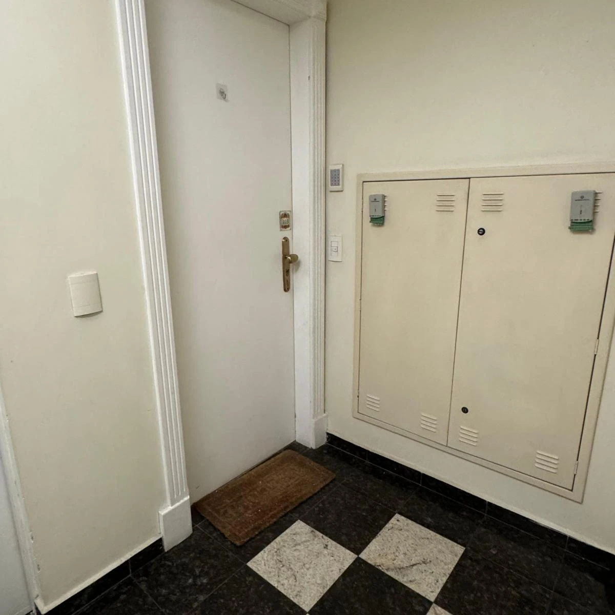 3-bedroom apartment with an en-suite and gas kitchen — photo 31