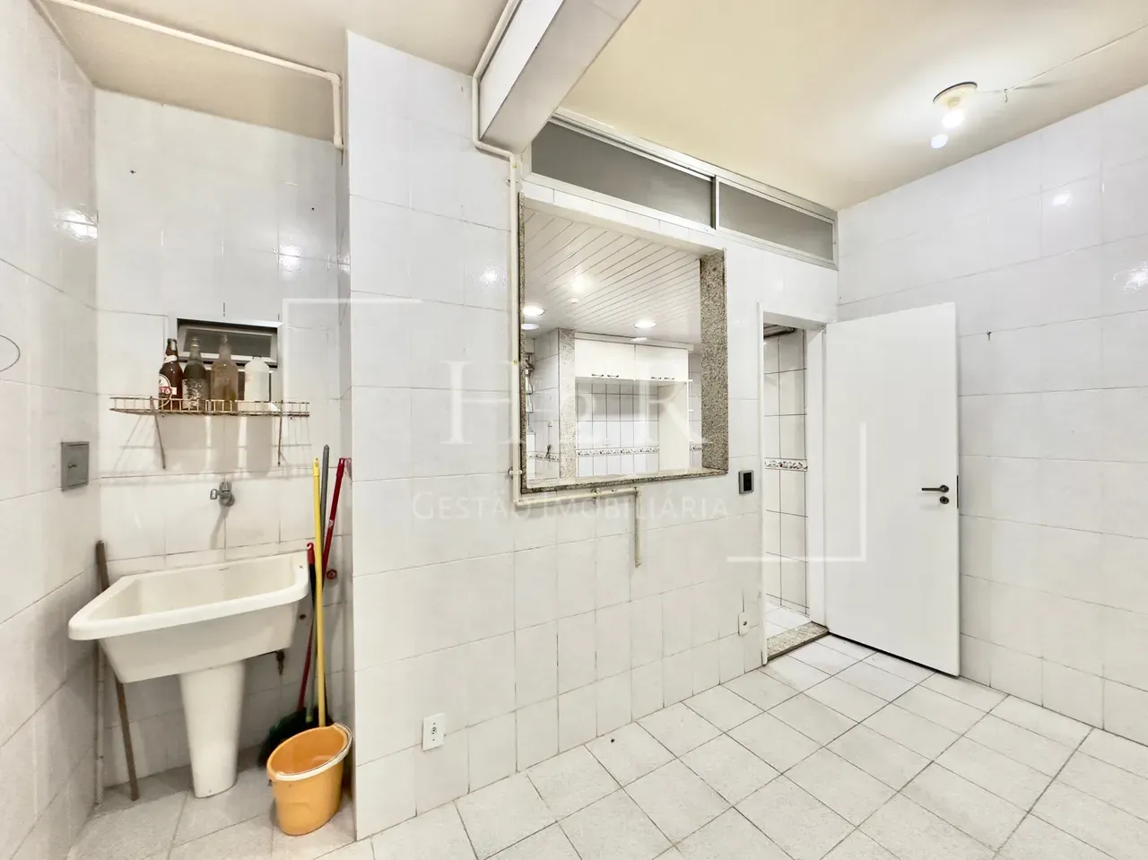 Apartment, 130 m², with a home office — photo 7