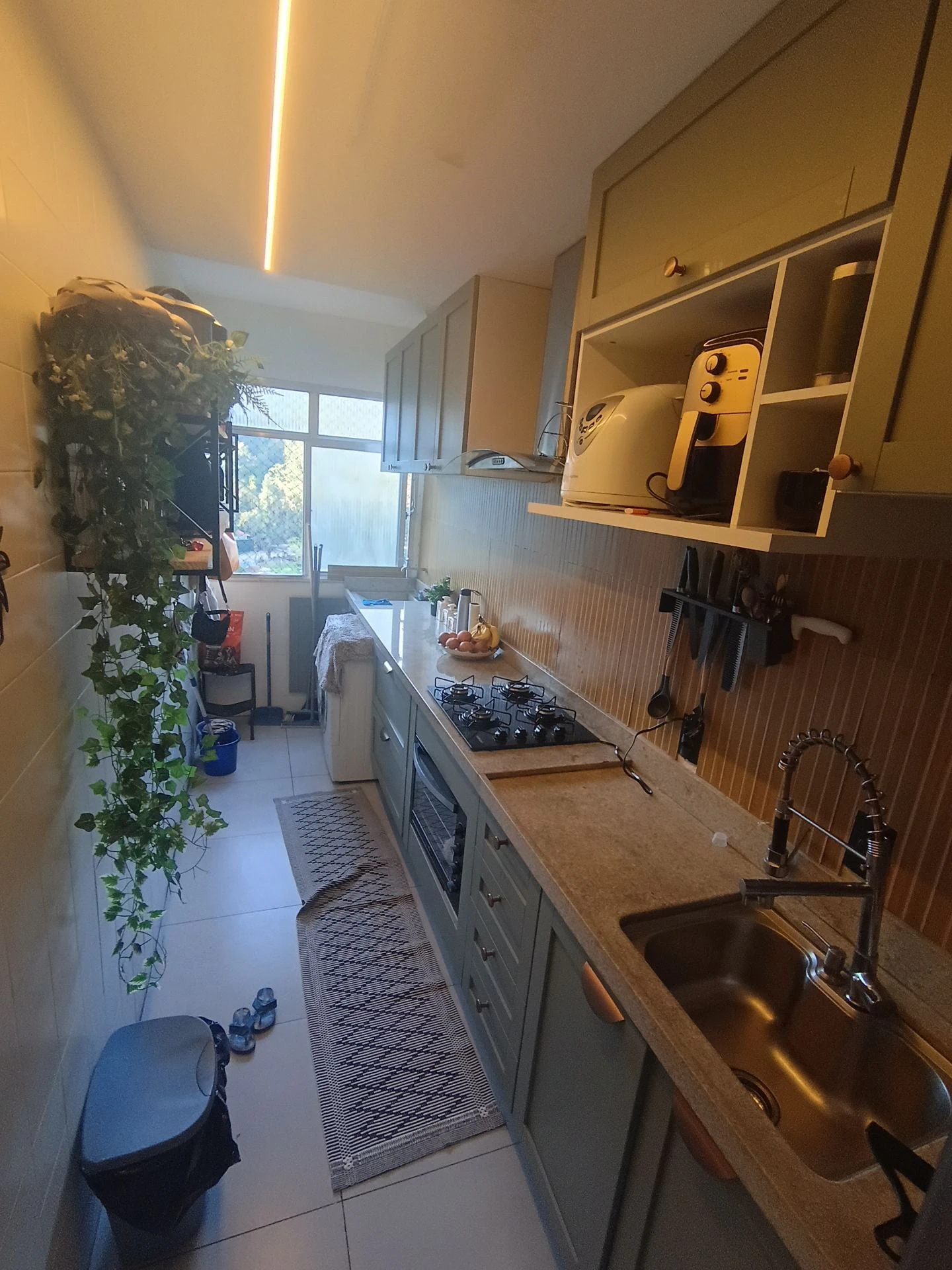 60 m² furnished apartment with 2 bedrooms and 1 parking spot — photo 16