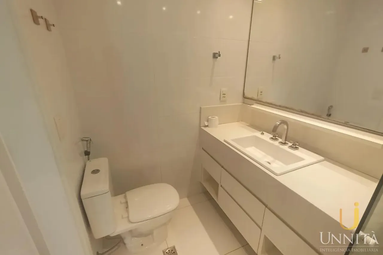 3-bedroom apartment with integrated kitchen and balcony — photo 14
