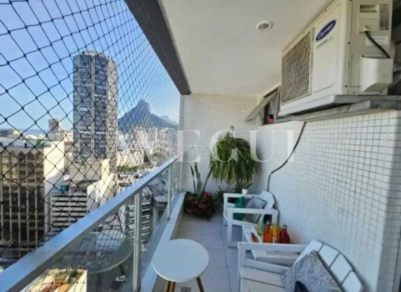 Furnished apartment, 71 m², with a water view — photo 4