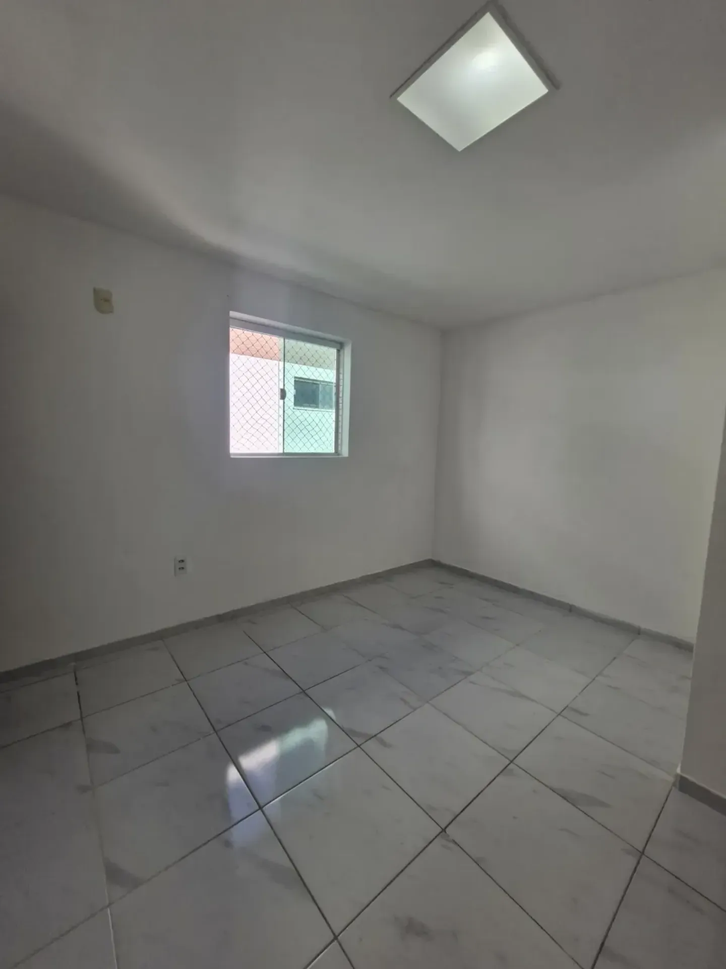 3-bedroom apartment, 1 with its own bathroom, 77 m² — photo 14