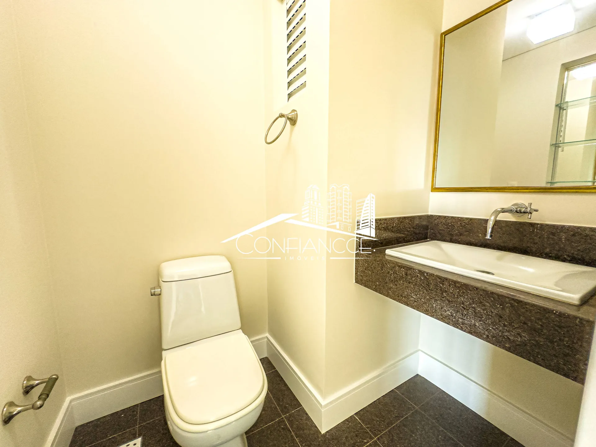 4-suite penthouse with 256 m² and 3 parking spots — photo 43
