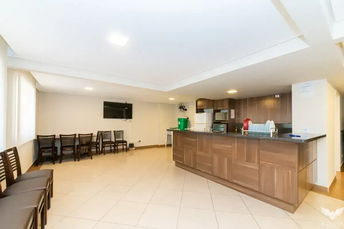 160 m² apartment with 3 bedrooms and 1 en-suite — photo 44