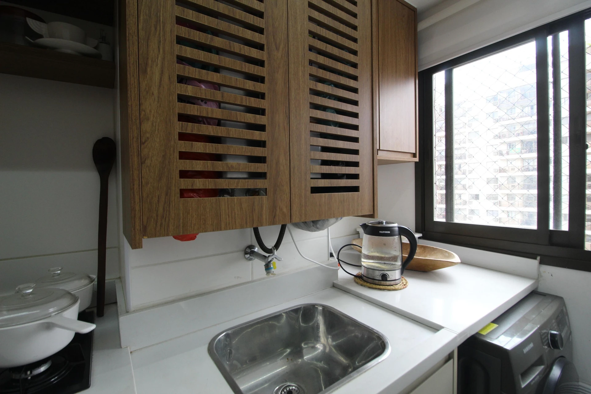 2-bedroom apartment with a glass-enclosed balcony — photo 40